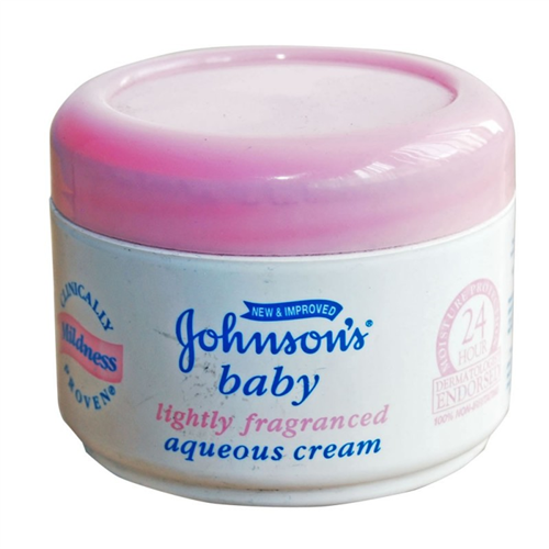 Aqueous cream light