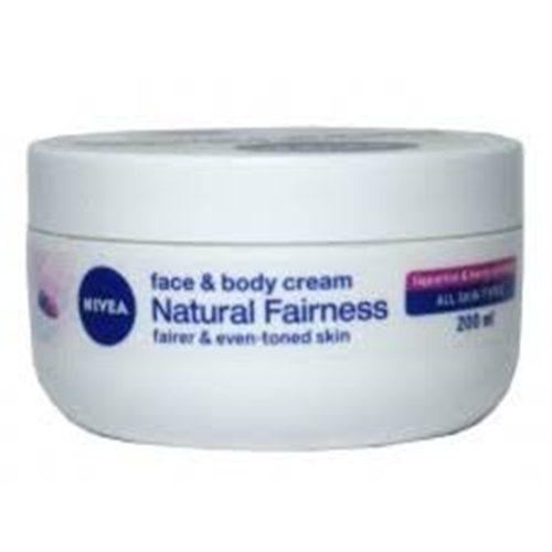 Nivea Natural Fairness Cup