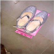 GIRLS shoe